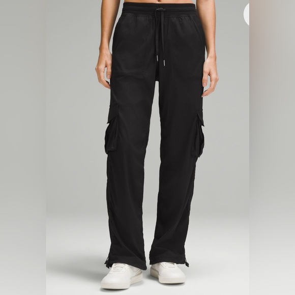 Lululemon dance studio jogger cargo pants in black size medium - Picture 5 of 6